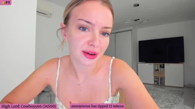 Gallery image thumbnail from Angie's myfreecams stream on, 09/24/2025, 04:04 image 3 of 20