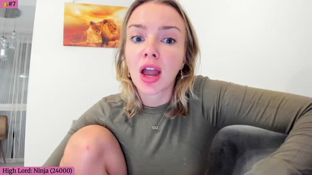 Gallery image thumbnail from Angie's myfreecams stream on, 10/01/2025, 06:19 image 12 of 20