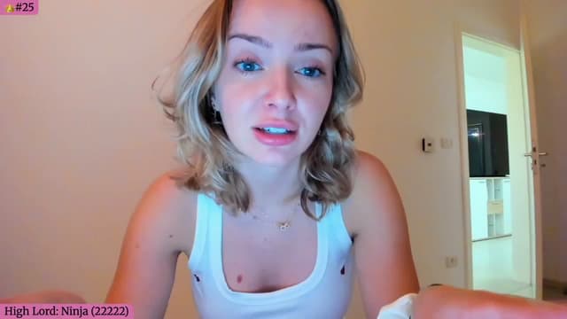 Gallery image thumbnail from Angie's myfreecams stream on, 11/02/2025, 06:01 image 15 of 20