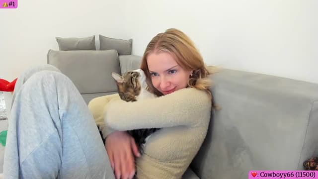 Gallery image thumbnail from Angie's myfreecams stream on, 04/19/2026, 05:39 image 5 of 20