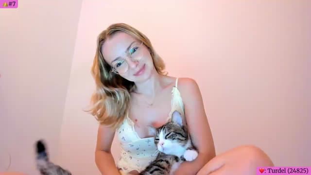 Gallery image thumbnail from Angie's myfreecams stream on, 07/22/2026, 05:19 image 20 of 20