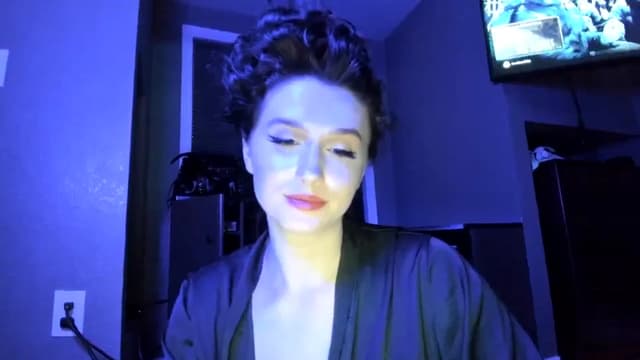 Gallery image thumbnail from Anyaa's myfreecams stream on, 02/01/2026, 10:21 image 17 of 20