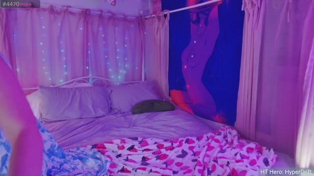 Gallery image thumbnail from April's myfreecams stream on, 06/17/2025, 07:05 image 11 of 20