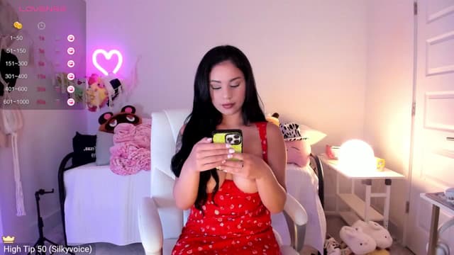 Gallery image thumbnail from Ari2b's myfreecams stream on, 06/15/2024, 06:20 image 19 of 20
