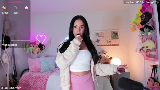 Gallery image thumbnail from Ari2b's myfreecams stream on, 10/21/2024, 05:02 image 1 of 20