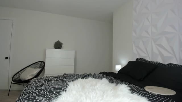 Gallery image thumbnail from AriaO's myfreecams stream on, 12/02/2022, 03:37 image 12 of 20