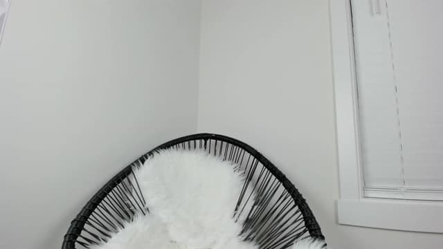 Gallery image thumbnail from AriaO's myfreecams stream on, 01/27/2023, 03:38 image 14 of 20