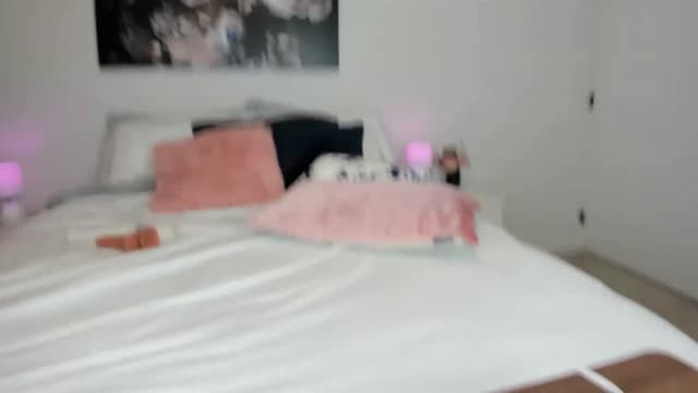 Gallery image thumbnail from AriaO's myfreecams stream on, 01/29/2023, 04:20 image 19 of 20