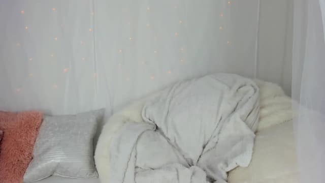 Gallery image thumbnail from AriaO's myfreecams stream on, 02/21/2023, 02:06 image 5 of 20