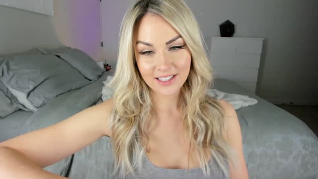 Gallery image thumbnail from AriaO's myfreecams stream on, 03/05/2023, 02:17 image 10 of 20