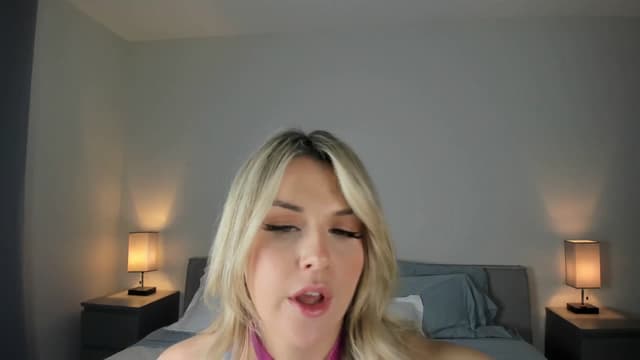 Gallery image thumbnail from AriaO's myfreecams stream on, 03/28/2024, 03:35 image 10 of 20