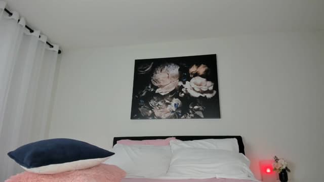 Gallery image thumbnail from AriaO's myfreecams stream on, 04/25/2024, 04:02 image 2 of 20