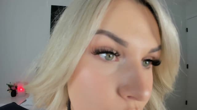 Gallery image thumbnail from AriaO's myfreecams stream on, 04/25/2024, 04:02 image 1 of 20