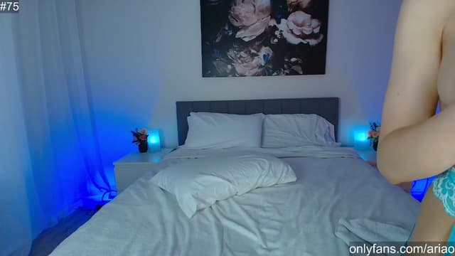 Gallery image thumbnail from AriaO's myfreecams stream on, 06/02/2024, 03:35 image 11 of 20