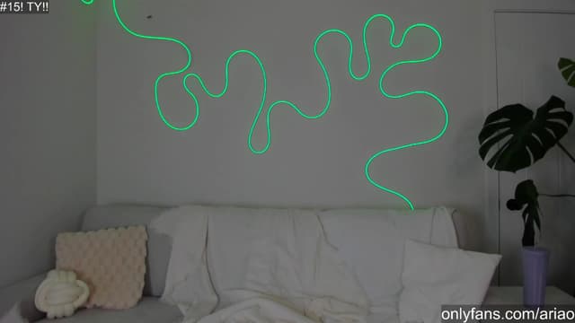 Gallery image thumbnail from AriaO's myfreecams stream on, 06/19/2024, 03:07 image 12 of 20