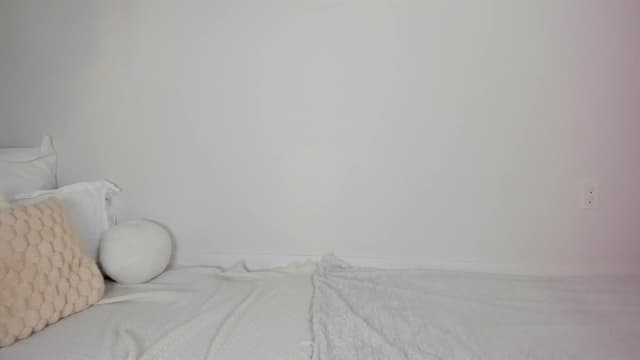 Gallery image thumbnail from AriaO's myfreecams stream on, 09/08/2024, 03:41 image 6 of 20