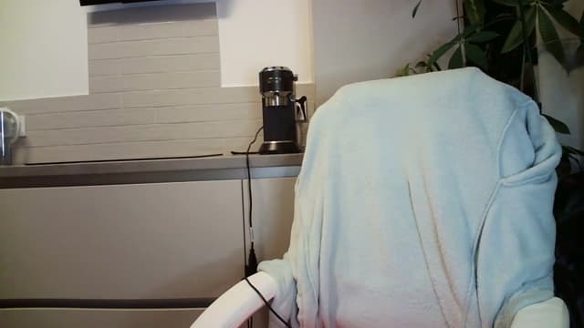 Gallery image thumbnail from AryaS's myfreecams stream on, 11/27/2022, 19:02 image 2 of 20