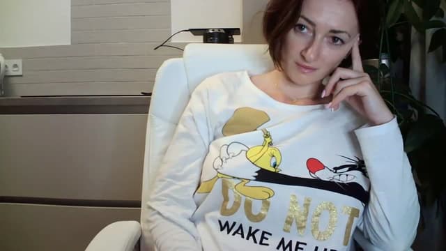 Gallery image thumbnail from AryaS's myfreecams stream on, 12/06/2022, 14:51 image 18 of 20