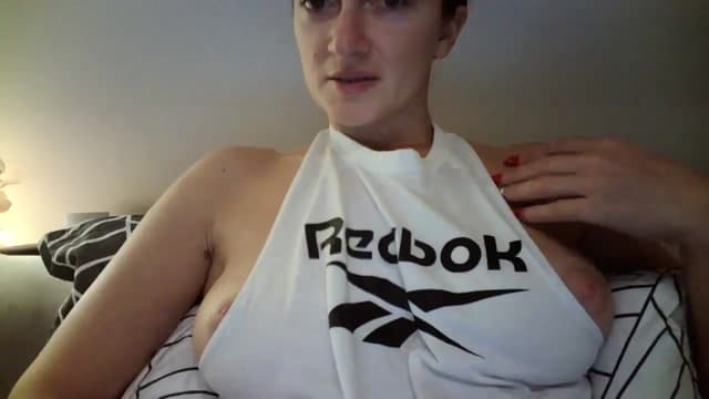Gallery image thumbnail from AryaS's myfreecams stream on, 10/21/2023, 17:14 image 6 of 20