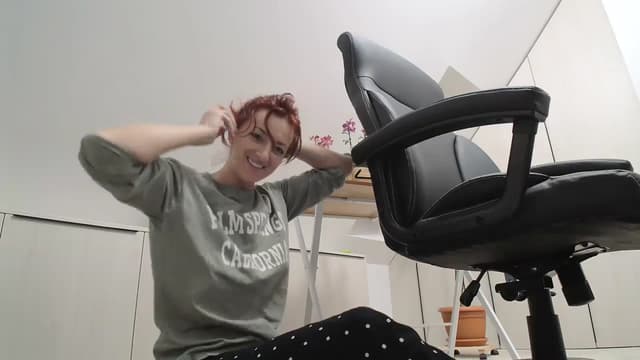 Gallery image thumbnail from AryaS's myfreecams stream on, 11/13/2023, 20:14 image 8 of 20