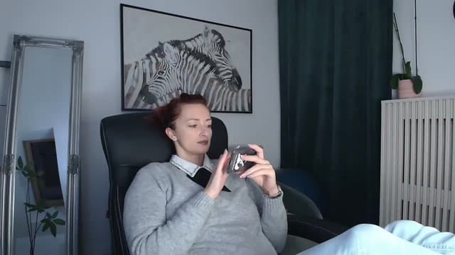 Gallery image thumbnail from AryaS's myfreecams stream on, 12/07/2023, 18:19 image 9 of 20
