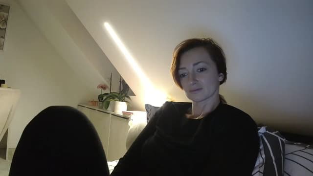 Gallery image thumbnail from AryaS's myfreecams stream on, 01/11/2024, 18:26 image 10 of 20