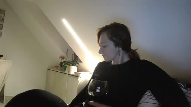 Gallery image thumbnail from AryaS's myfreecams stream on, 01/11/2024, 18:26 image 12 of 20