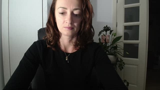 Gallery image thumbnail from AryaS's myfreecams stream on, 05/25/2024, 19:06 image 17 of 20