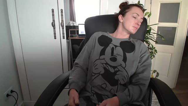 Gallery image thumbnail from AryaS's myfreecams stream on, 05/27/2024, 18:28 image 9 of 20