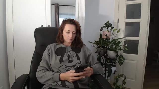 Gallery image thumbnail from AryaS's myfreecams stream on, 05/30/2024, 16:56 image 19 of 20