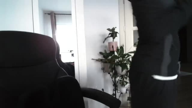 Gallery image thumbnail from AryaS's myfreecams stream on, 08/03/2024, 17:58 image 16 of 20