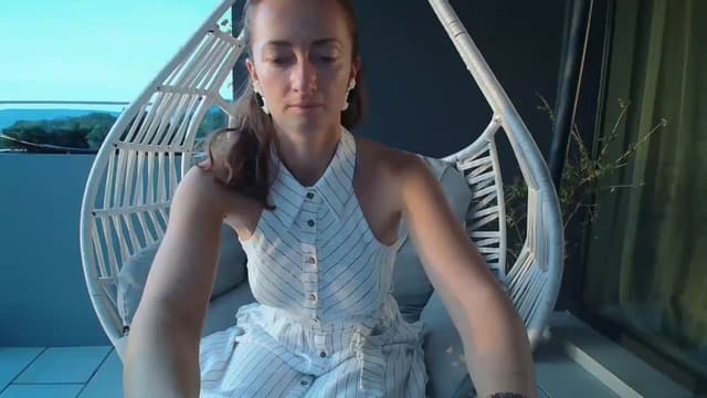 Gallery image thumbnail from AryaS's myfreecams stream on, 08/18/2024, 18:11 image 2 of 20