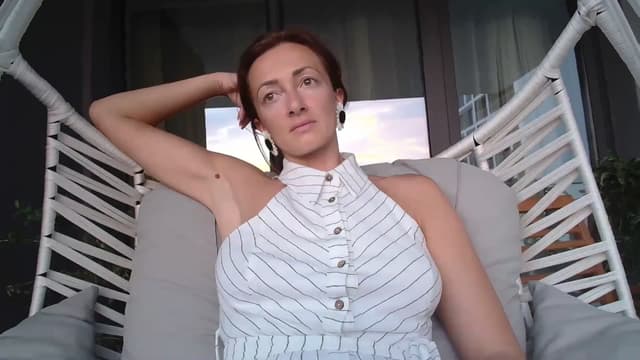 Gallery image thumbnail from AryaS's myfreecams stream on, 08/18/2024, 18:11 image 8 of 20