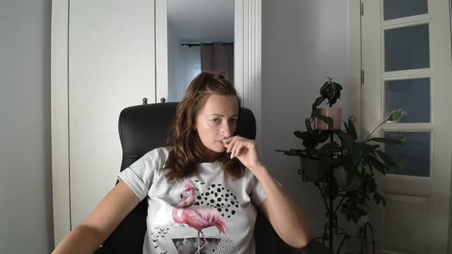 Gallery image thumbnail from AryaS's myfreecams stream on, 09/06/2024, 16:55 image 15 of 20