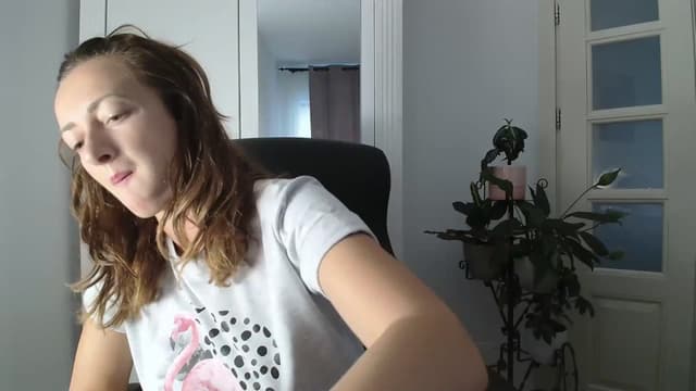 Gallery image thumbnail from AryaS's myfreecams stream on, 09/06/2024, 16:55 image 10 of 20