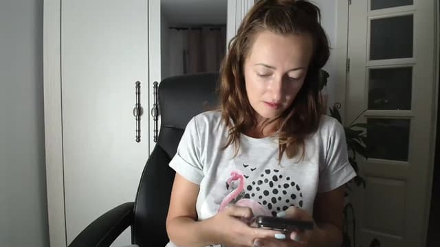 Gallery image thumbnail from AryaS's myfreecams stream on, 09/06/2024, 19:00 image 7 of 20