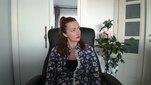 Gallery image thumbnail from AryaS's myfreecams stream on, 10/19/2024, 15:09 image 19 of 20
