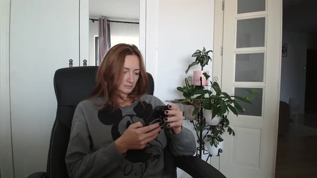 Gallery image thumbnail from AryaS's myfreecams stream on, 10/28/2024, 08:13 image 10 of 20