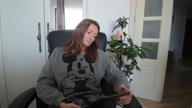 Gallery image thumbnail from AryaS's myfreecams stream on, 10/28/2024, 08:13 image 5 of 20