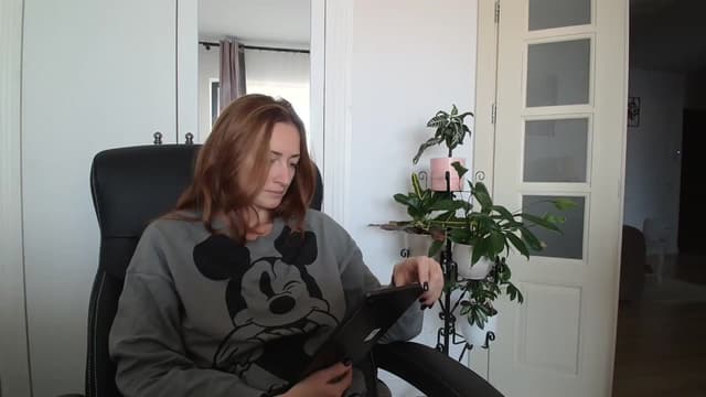 Gallery image thumbnail from AryaS's myfreecams stream on, 10/28/2024, 08:13 image 11 of 20