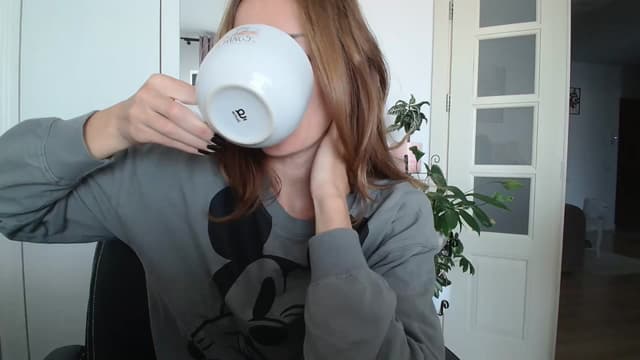 Gallery image thumbnail from AryaS's myfreecams stream on, 10/28/2024, 08:13 image 14 of 20