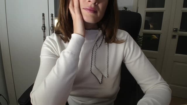 Gallery image thumbnail from AryaS's myfreecams stream on, 12/24/2024, 18:15 image 16 of 20