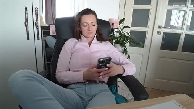 Gallery image thumbnail from AryaS's myfreecams stream on, 02/03/2025, 15:34 image 2 of 20