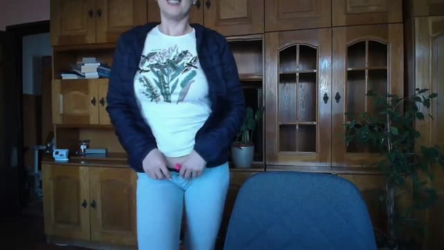 Gallery image thumbnail from AryaS's myfreecams stream on, 04/25/2026, 17:08 image 17 of 20