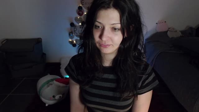 Gallery image thumbnail from Avoid's myfreecams stream on, 11/24/2023, 03:56 image 17 of 20