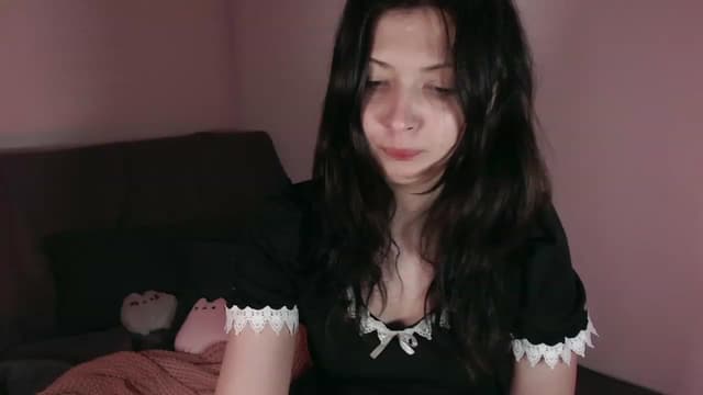 Gallery image thumbnail from Avoid's myfreecams stream on, 11/26/2023, 03:42 image 2 of 20