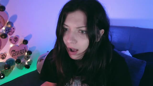 Gallery image thumbnail from Avoid's myfreecams stream on, 11/27/2023, 02:28 image 1 of 20
