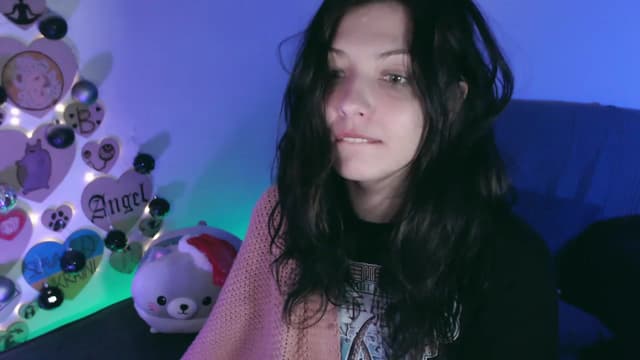 Gallery image thumbnail from Avoid's myfreecams stream on, 11/27/2023, 02:28 image 13 of 20