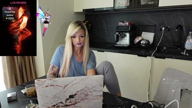 Gallery image thumbnail from BOO_D's myfreecams stream on, 05/30/2025, 07:19 image 16 of 20
