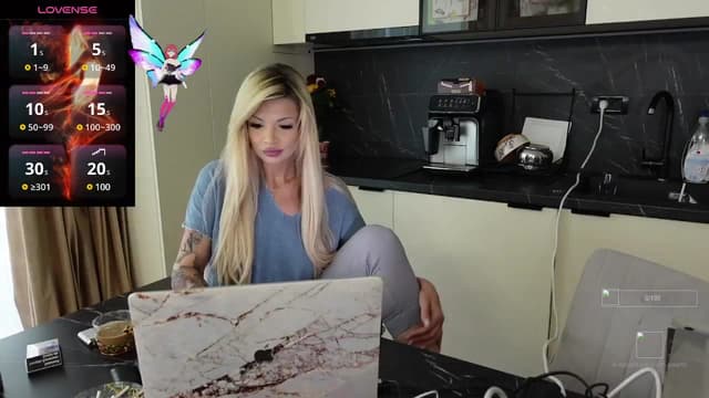 Gallery image thumbnail from BOO_D's myfreecams stream on, 05/30/2025, 07:19 image 9 of 20
